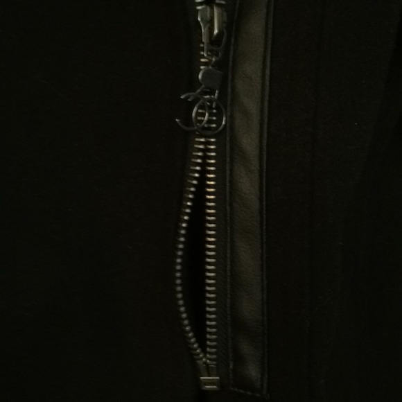 Rocawear Wool Blend Woman’s Coat - Picture 7 of 7